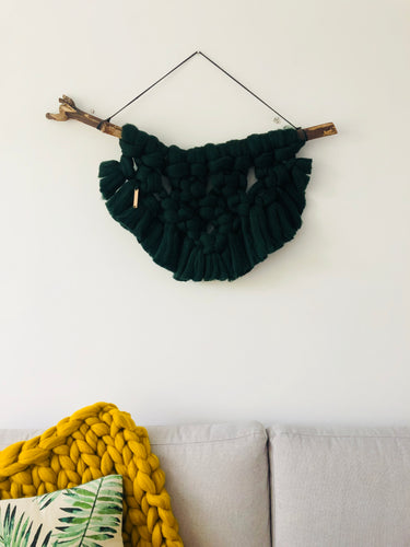 Noma macramé wandhanger lontwol.