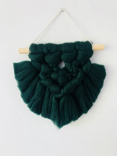 Noma macramé wandhanger groen S